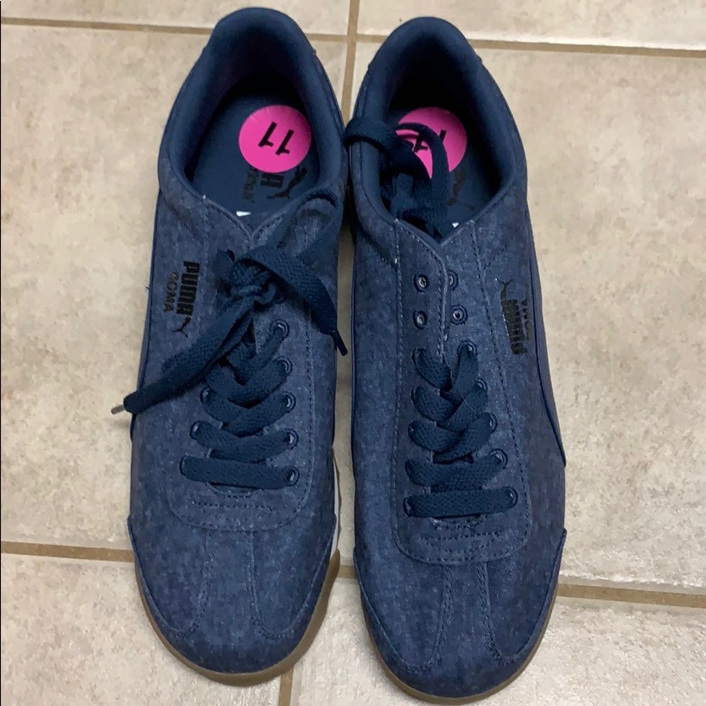 BRAND NEW Men’s Puma Roma shoes